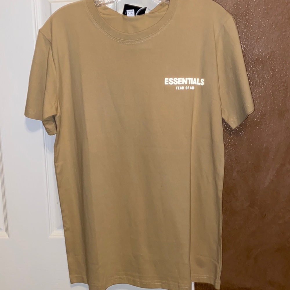 Essentials T-shirt